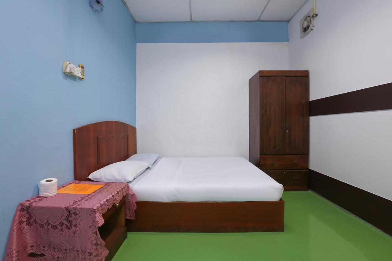 OYO 89784 Impiana Hotel Kota Bharu Esterno foto